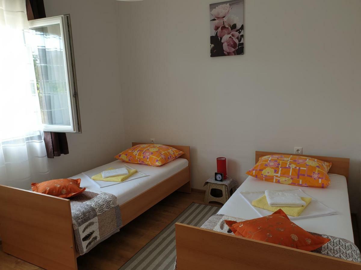 Home Lucic Lozovac Luaran gambar